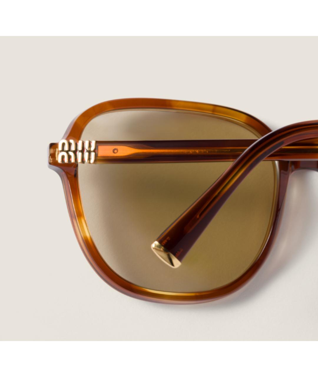 MIU MIU Коричневые пластиковые солнцезащитные очки, фото 4