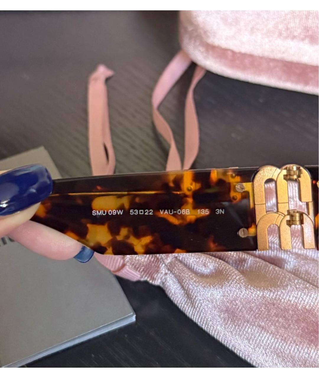 MIU MIU Коричневые пластиковые солнцезащитные очки, фото 4