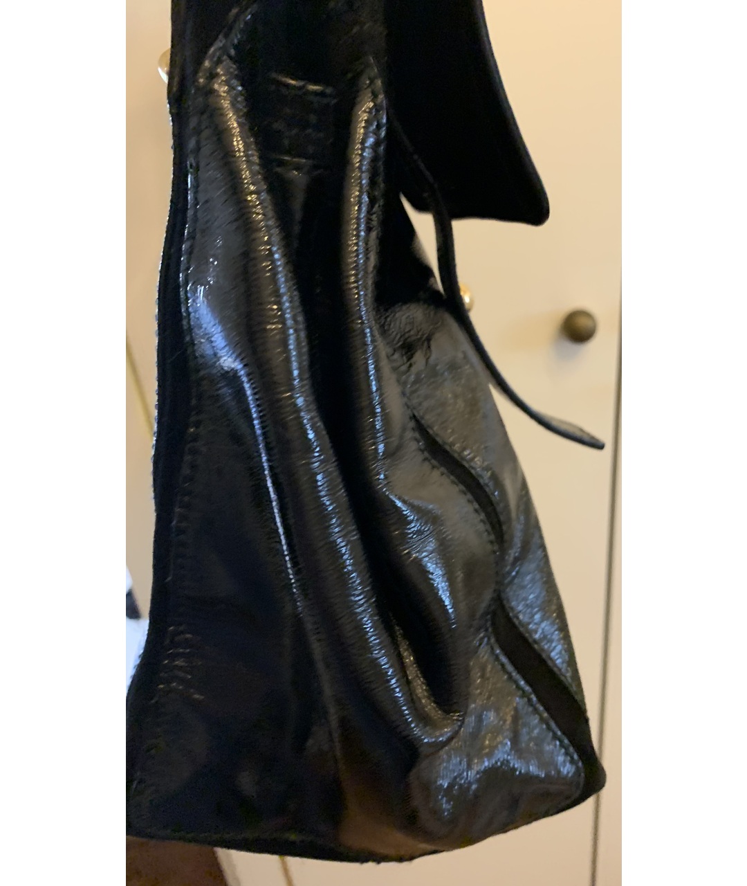 YVES SAINT LAURENT VINTAGE Черная сумка тоут из лакированной кожи, фото 2