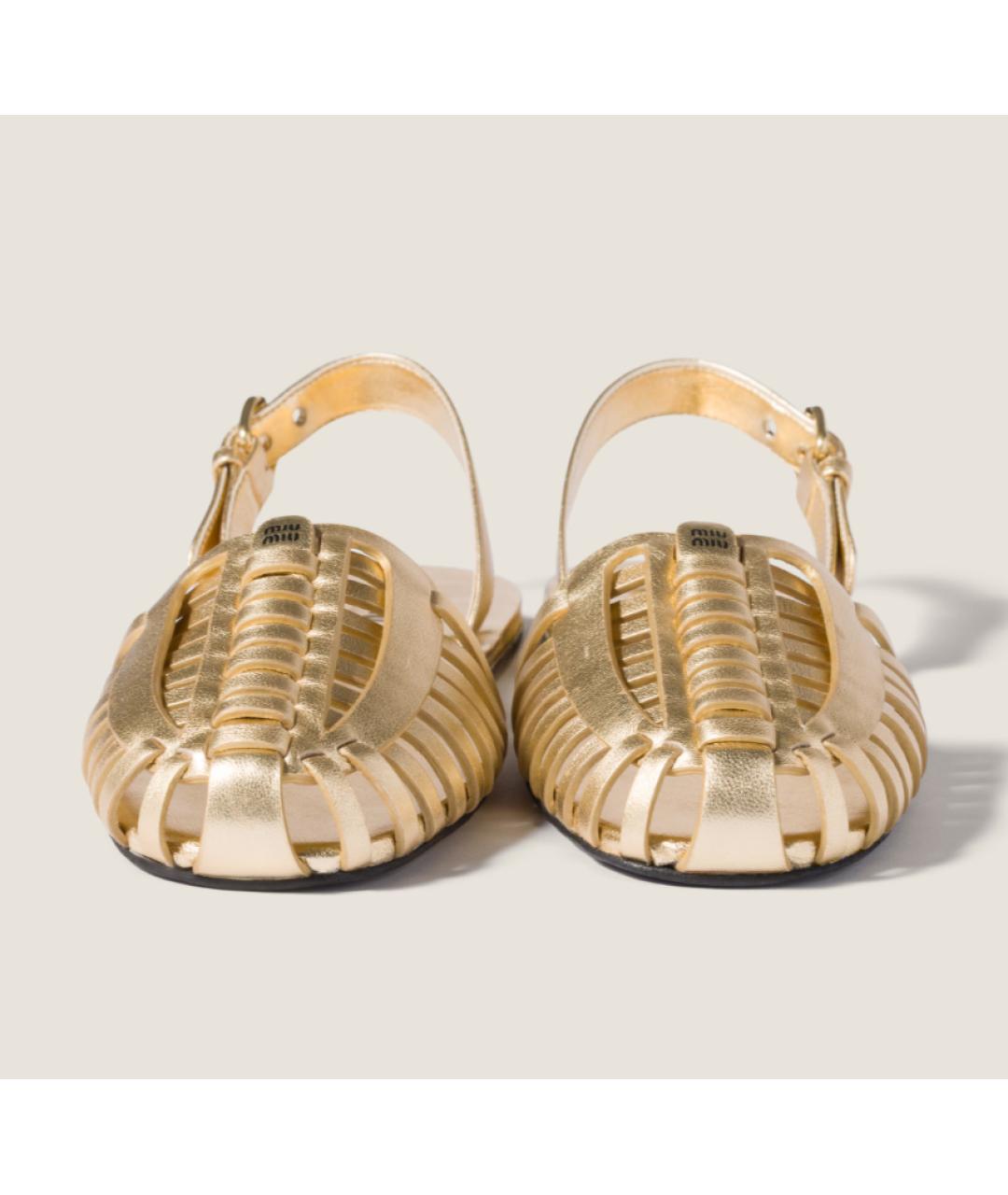 MIU MIU Золотые кожаные сандалии, фото 3
