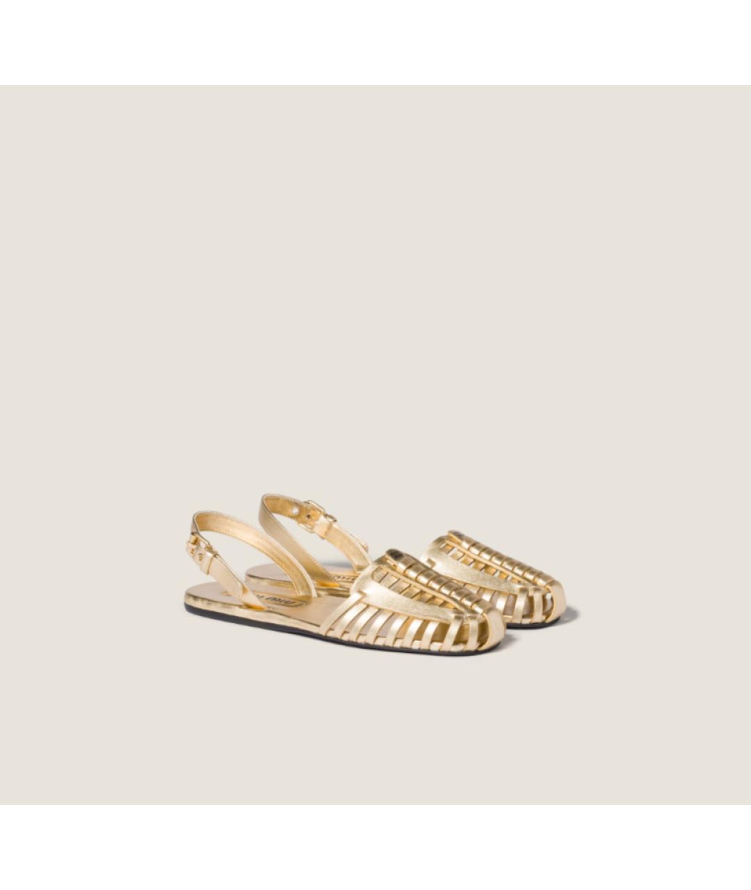 MIU MIU Золотые кожаные сандалии, фото 2