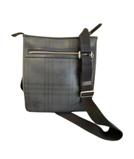 BURBERRY Сумка на плечо