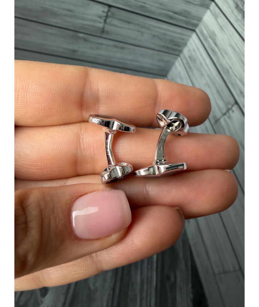 VAN CLEEF & ARPELS Черные запонки из белого золота, фото 4