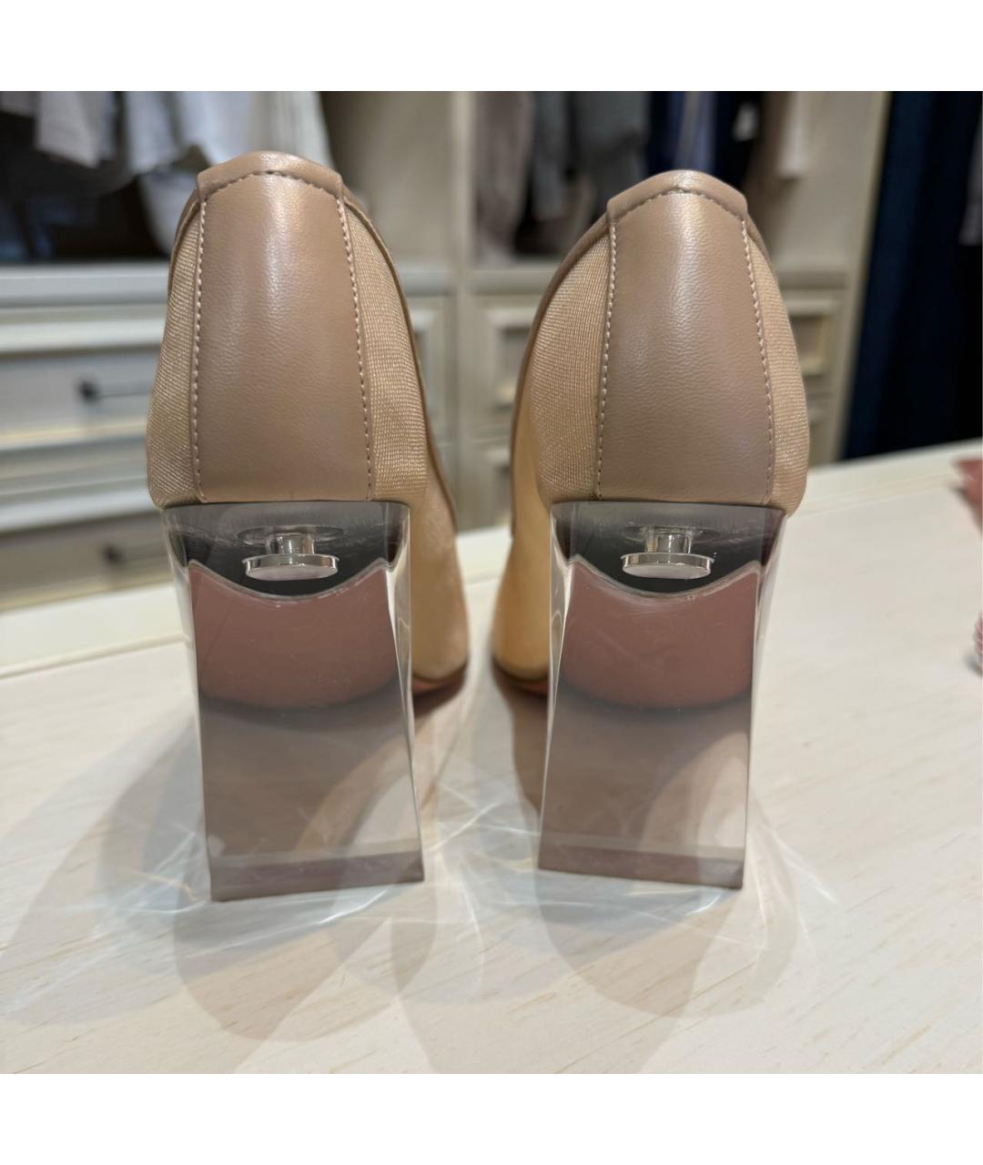Amina Muaddi Бежевые туфли, фото 4