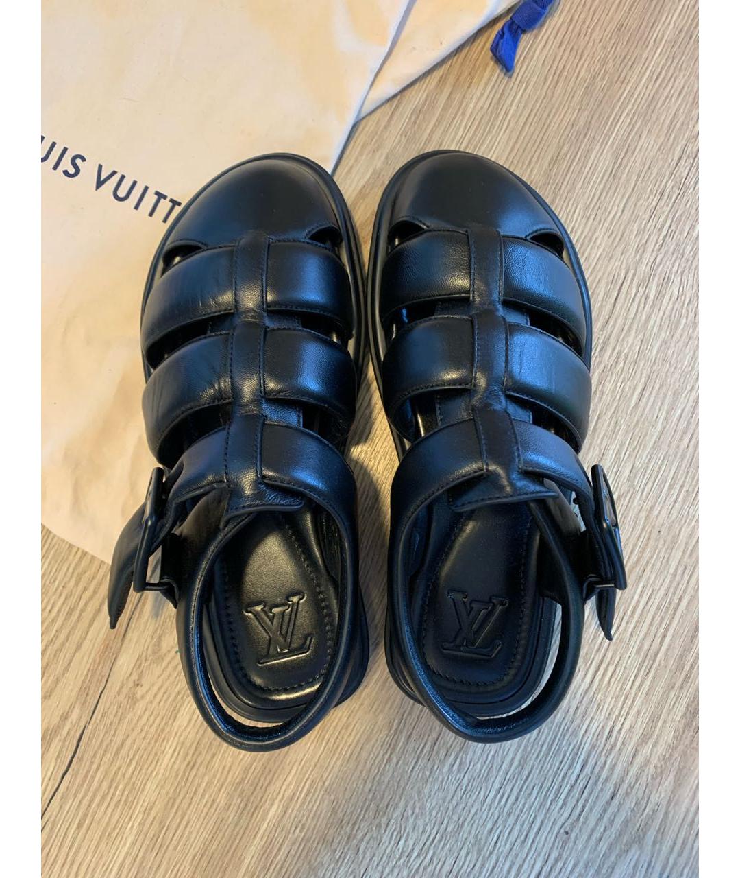 LOUIS VUITTON Черные кожаные сандалии, фото 4