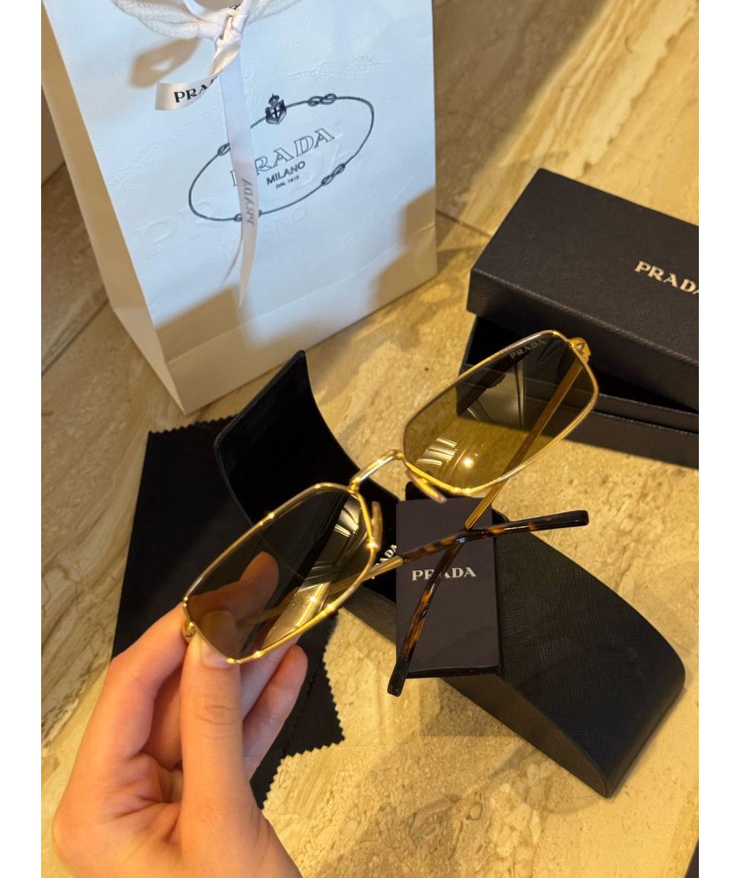 PRADA Золотые металлические солнцезащитные очки, фото 5