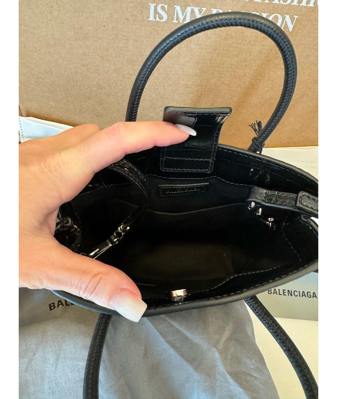 BALENCIAGA Черная сумка с короткими ручками из лакированной кожи, фото 6