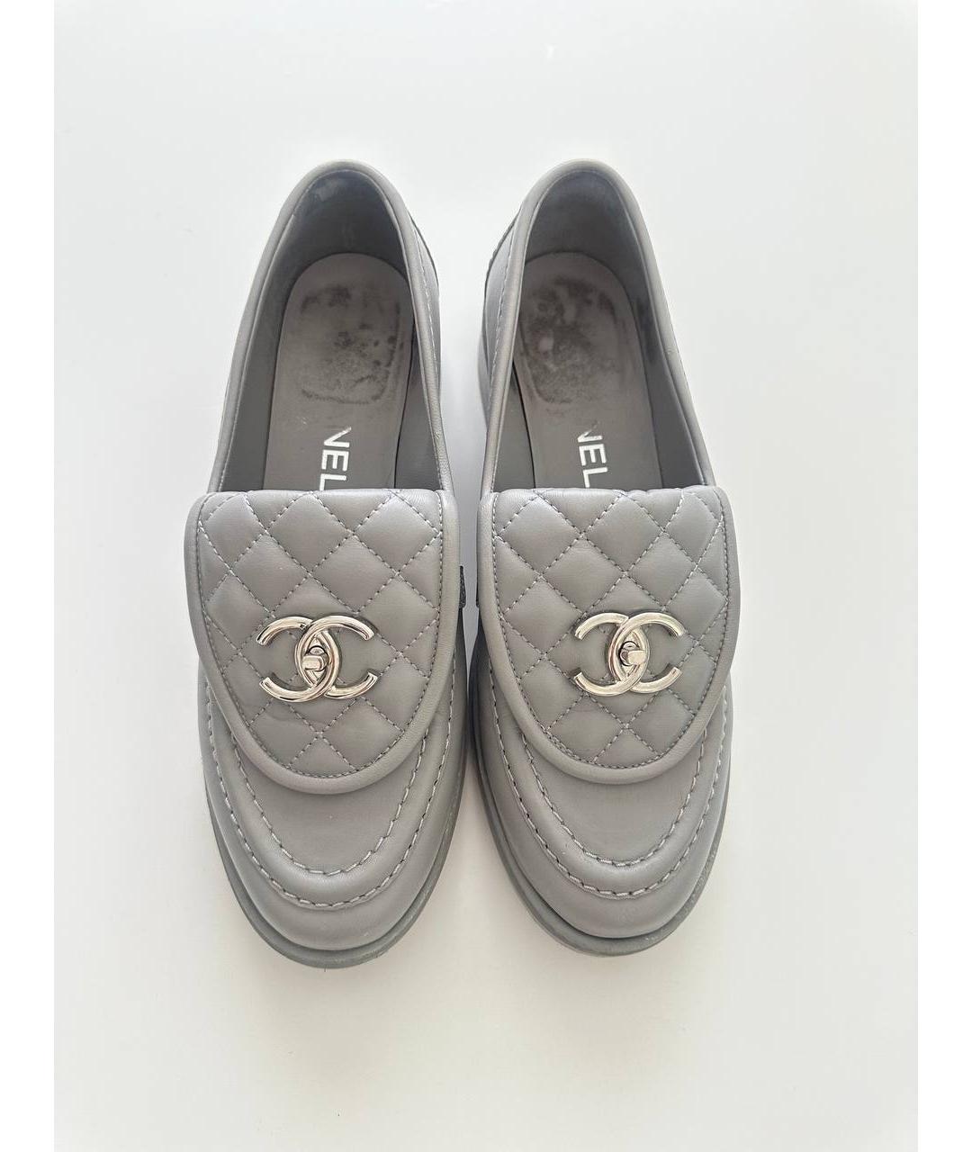 CHANEL Серые кожаные лоферы, фото 2