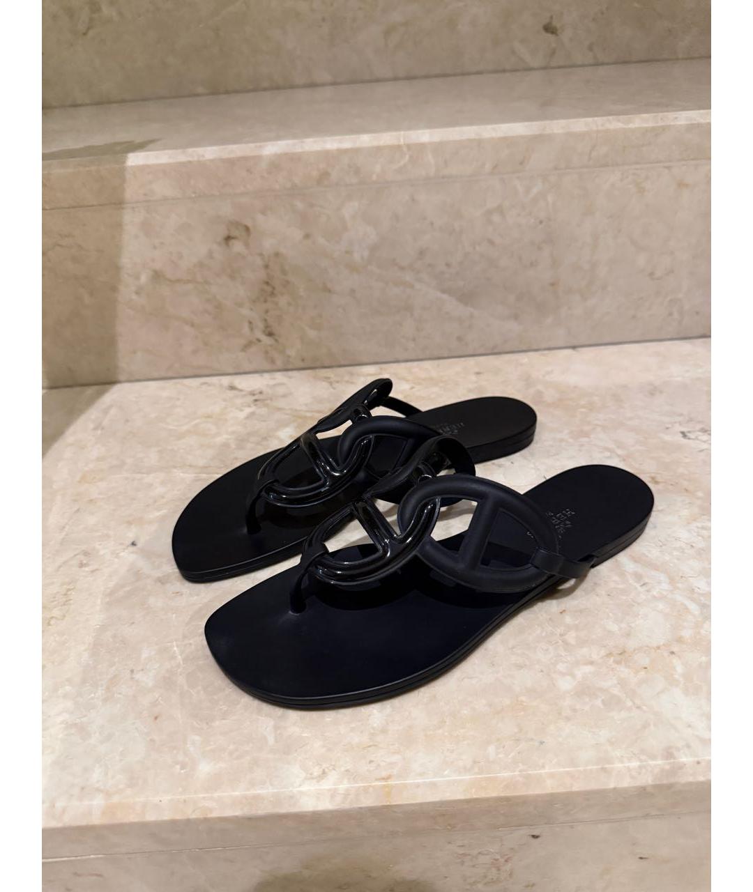 HERMES Черные резиновые шлепанцы, фото 3