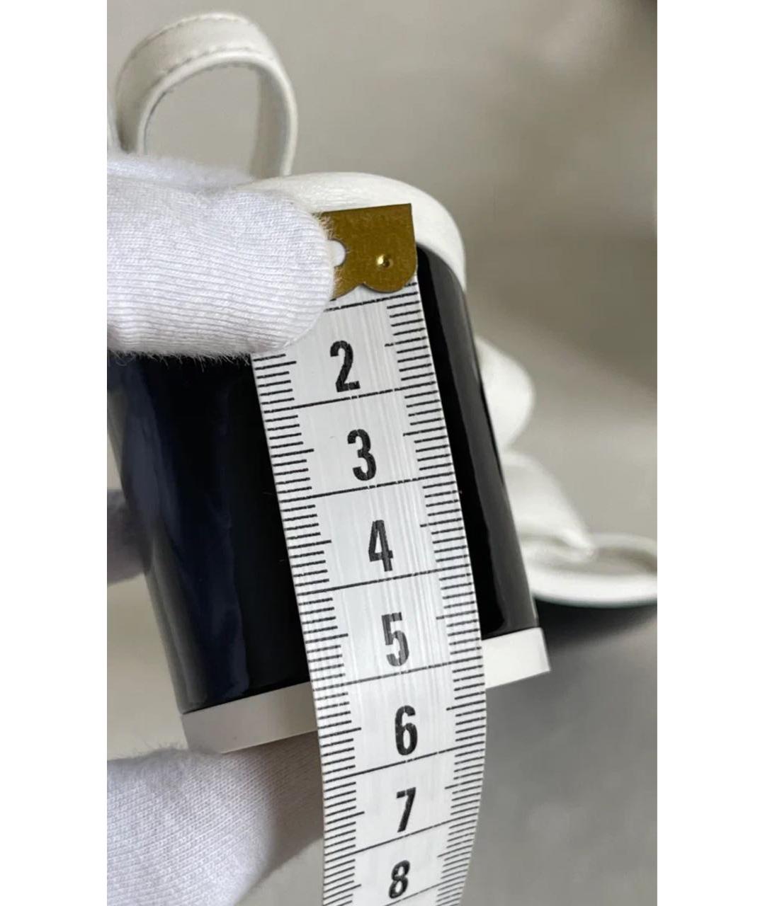 CHANEL Белые кожаные босоножки, фото 3