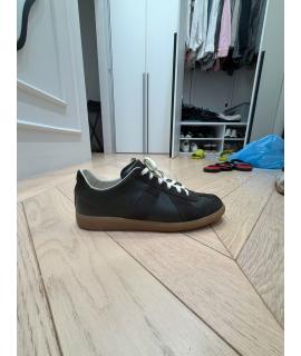 MAISON MARGIELA Низкие кроссовки / кеды