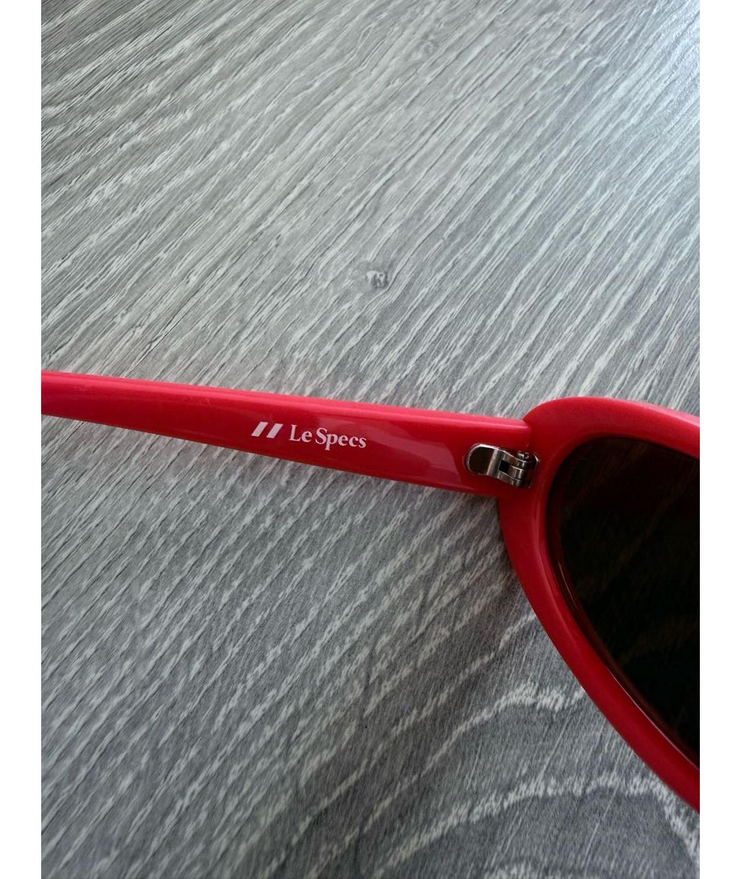 LE SPECS Красные пластиковые солнцезащитные очки, фото 3
