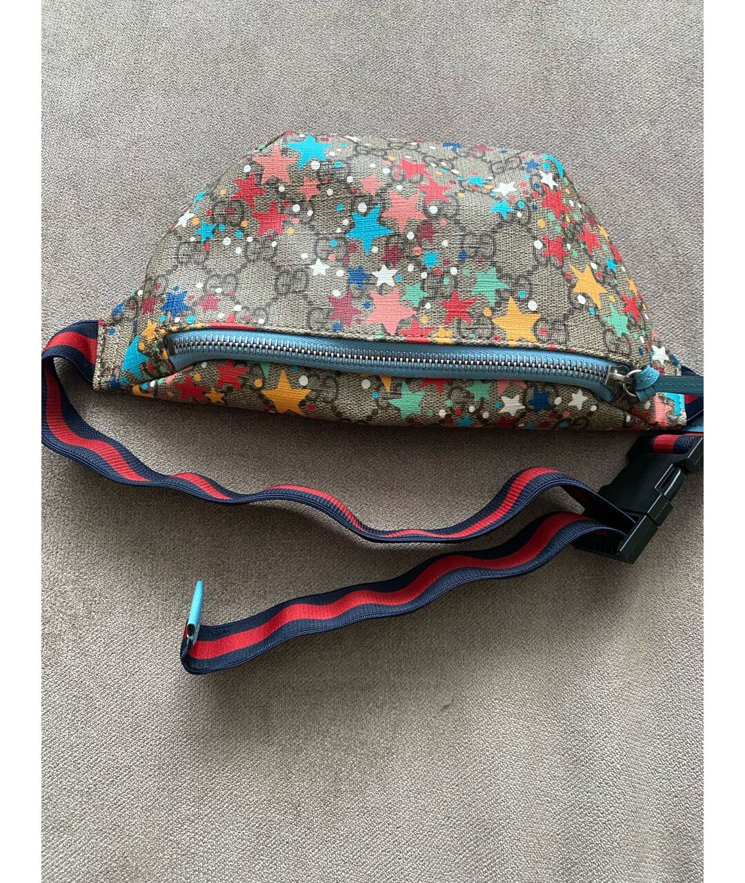 GUCCI Бежевая поясная сумка, фото 2