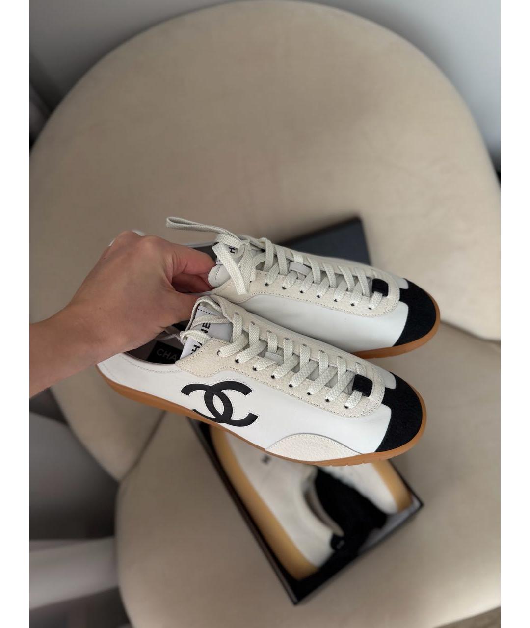 CHANEL Белые кожаные кеды, фото 4