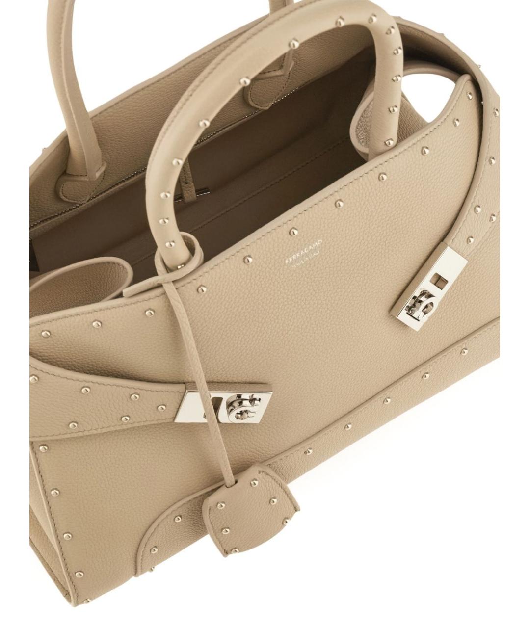 FERRAGAMO Бежевая кожаная сумка тоут, фото 3