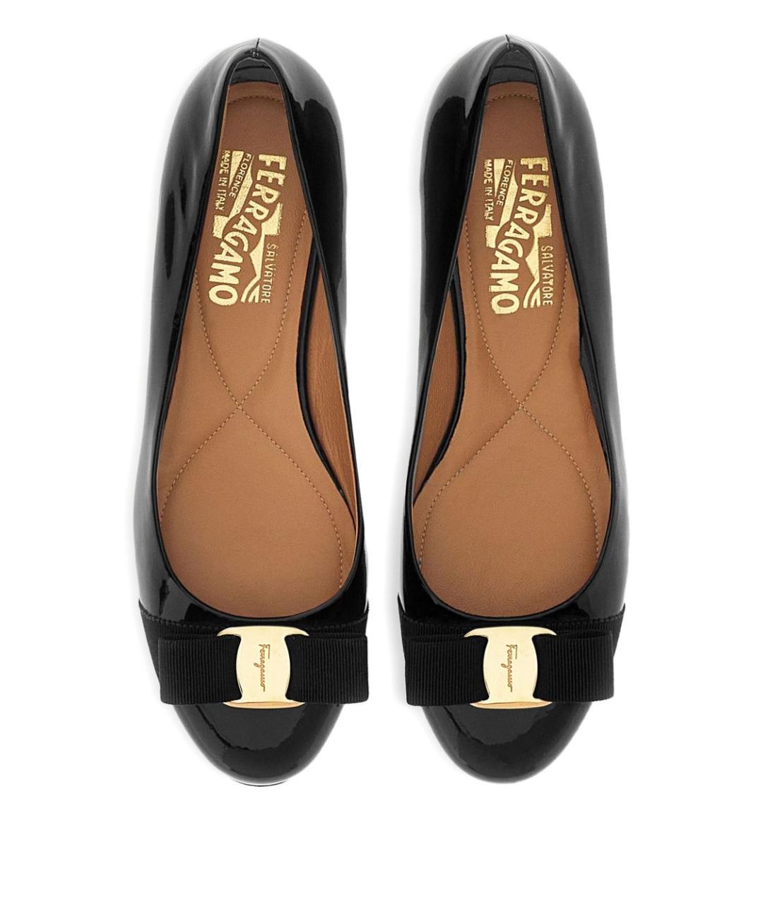 FERRAGAMO Черные кожаные балетки, фото 5