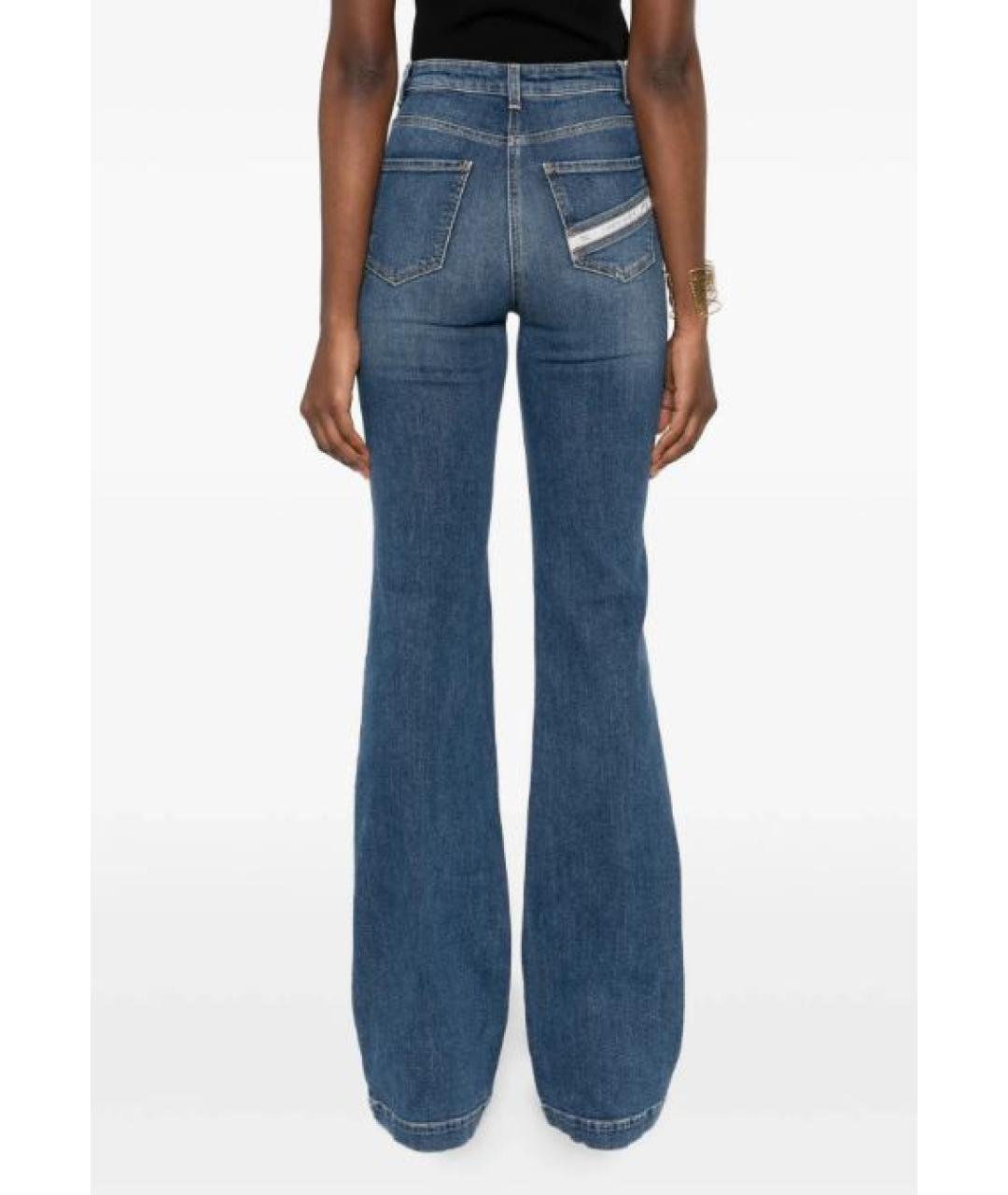 ELISABETTA FRANCHI Синие хлопко-лиоцелловые джинсы клеш, фото 2