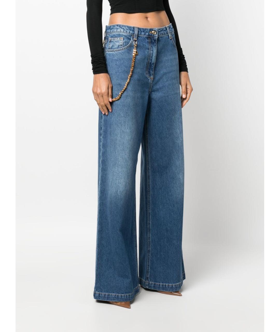 ELISABETTA FRANCHI Синие хлопко-лиоцелловые джинсы клеш, фото 4