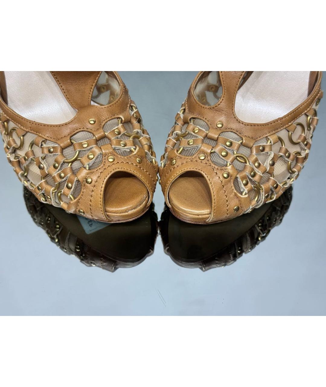 CHRISTIAN DIOR Бежевые кожаные босоножки, фото 4