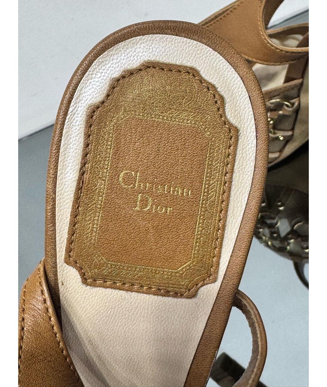 CHRISTIAN DIOR Бежевые кожаные босоножки, фото 7