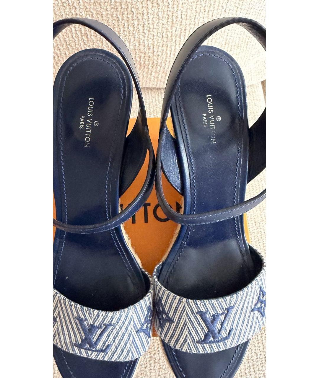 LOUIS VUITTON Синие текстильные босоножки, фото 5