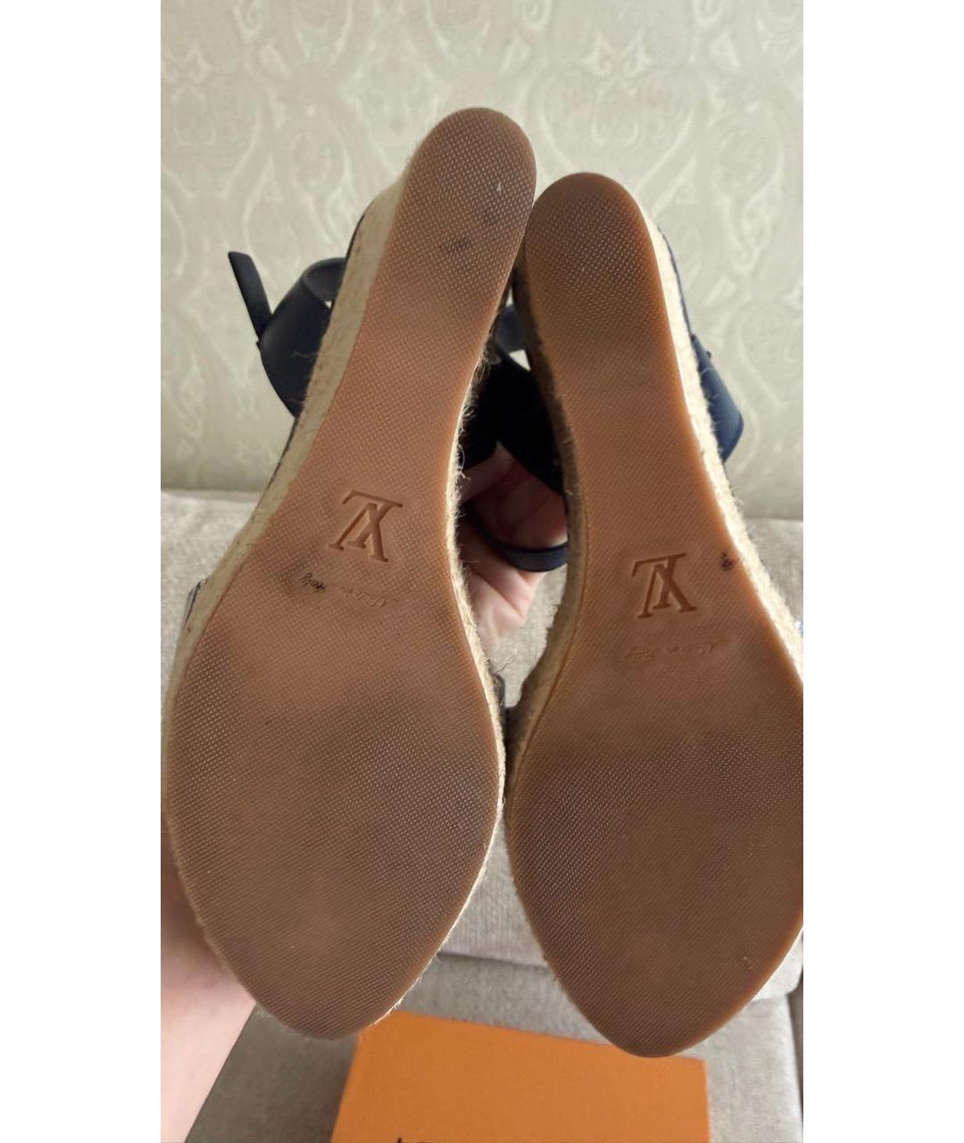 LOUIS VUITTON Синие текстильные босоножки, фото 6