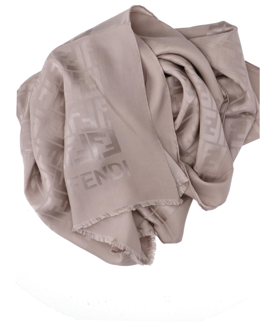 FENDI Бежевый шелковый шарф, фото 3