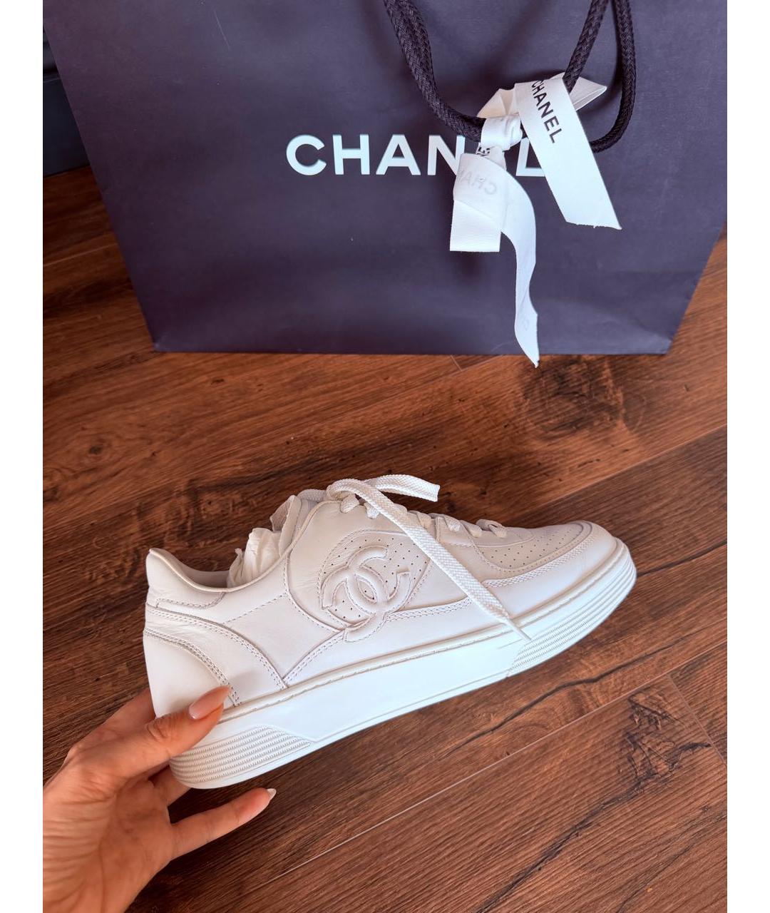 CHANEL Белые кожаные кеды, фото 5