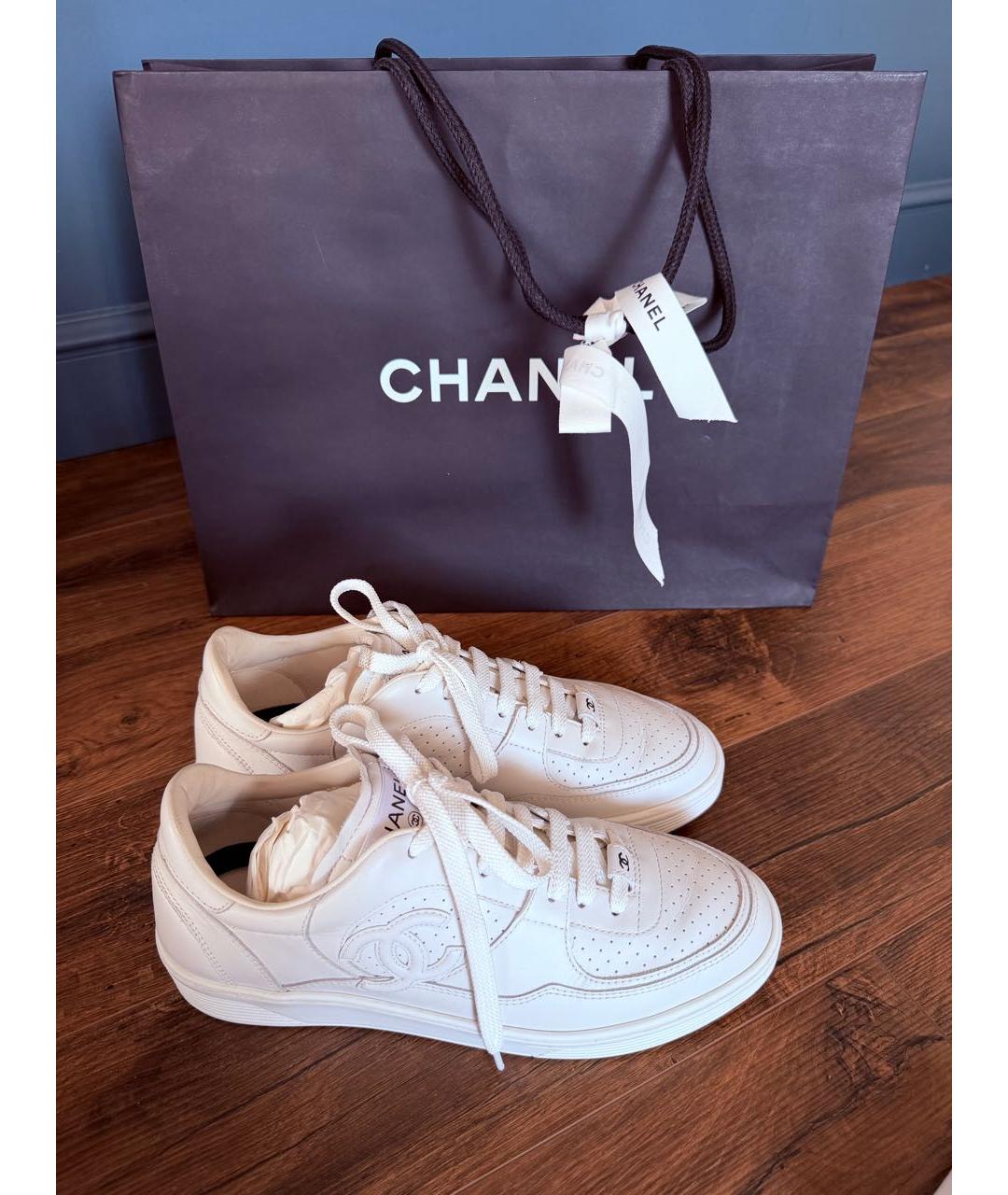 CHANEL Белые кожаные кеды, фото 7