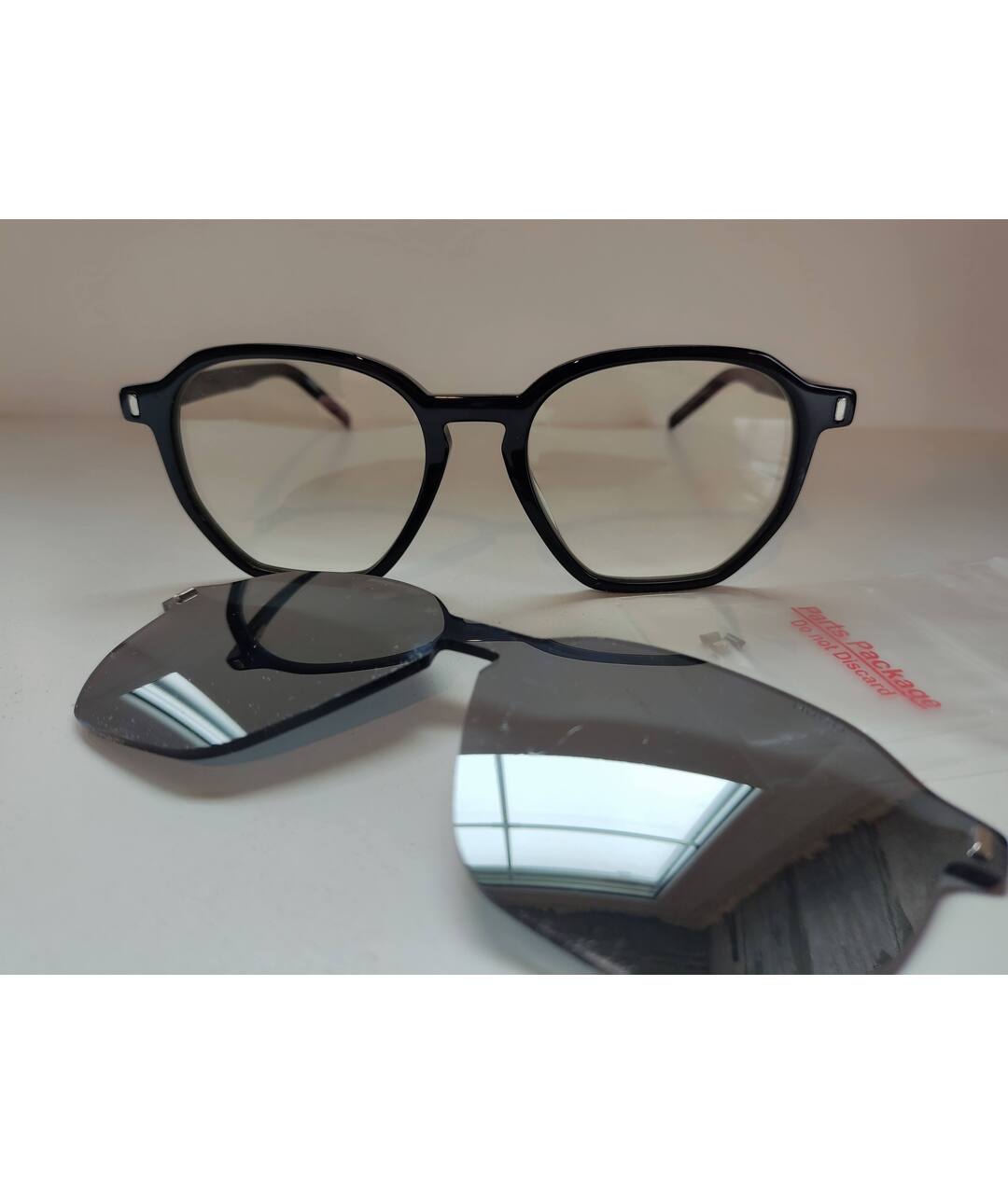 HUGO BOSS Черные пластиковые солнцезащитные очки, фото 2