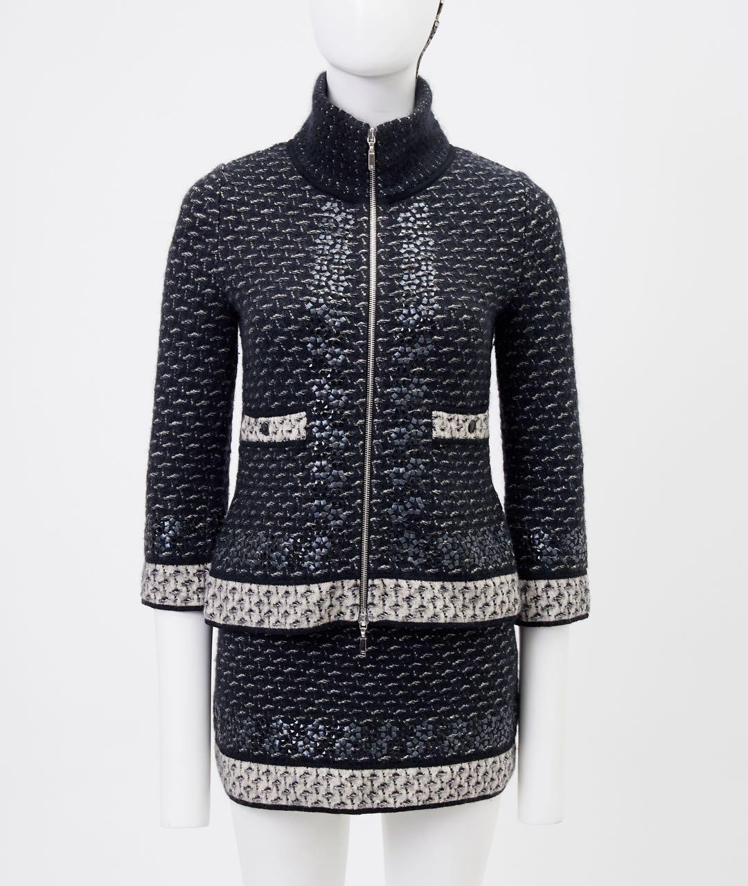 CHANEL Черный шерстяной костюм с юбками, фото 5