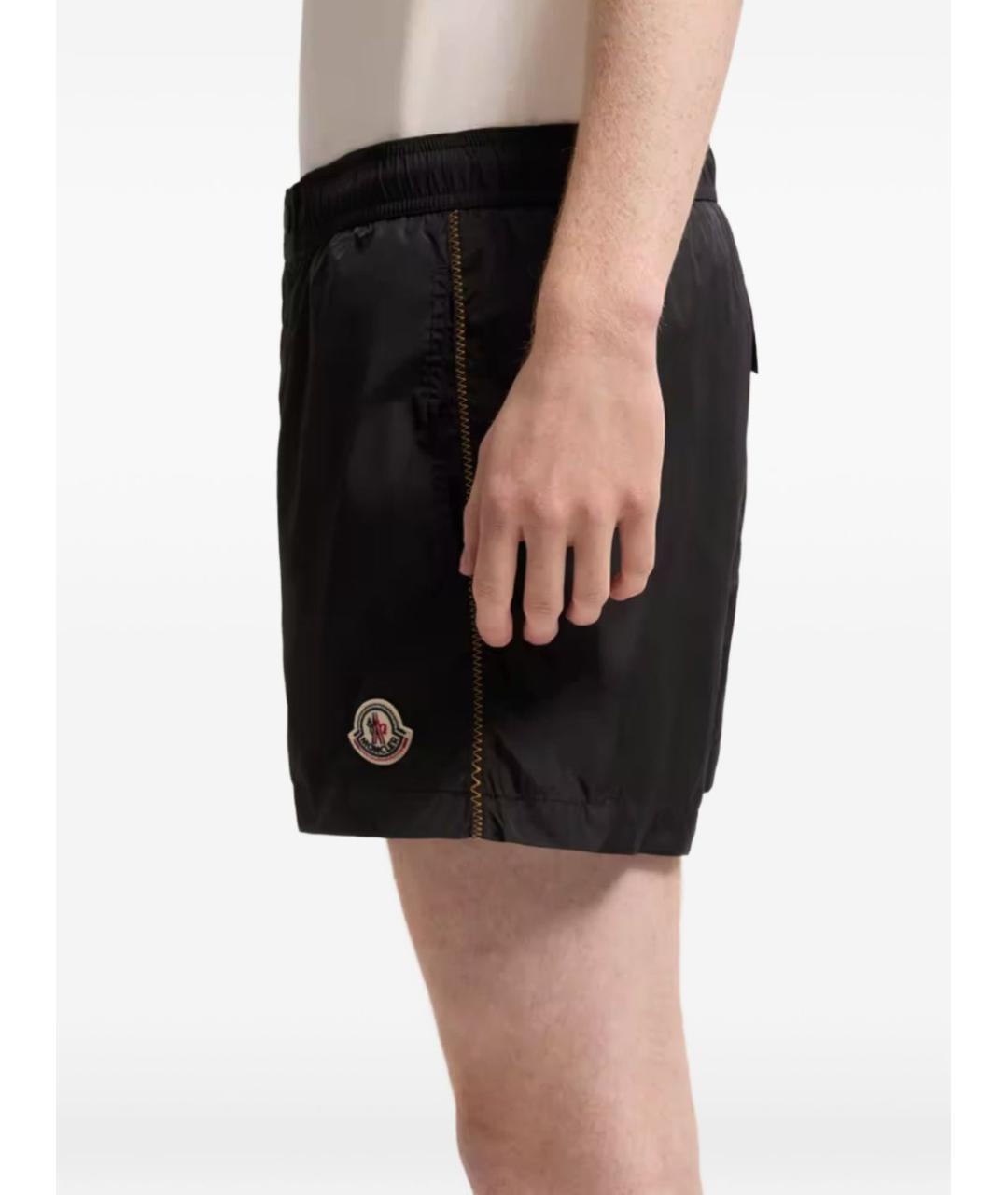 MONCLER Черные полиамидовые шорты, фото 2