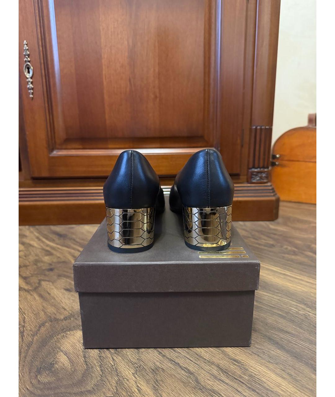 ROBERTO CAVALLI Черные кожаные туфли, фото 4