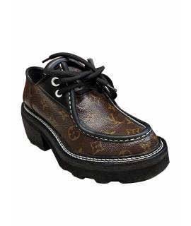 LOUIS VUITTON Брогги и оксфорды