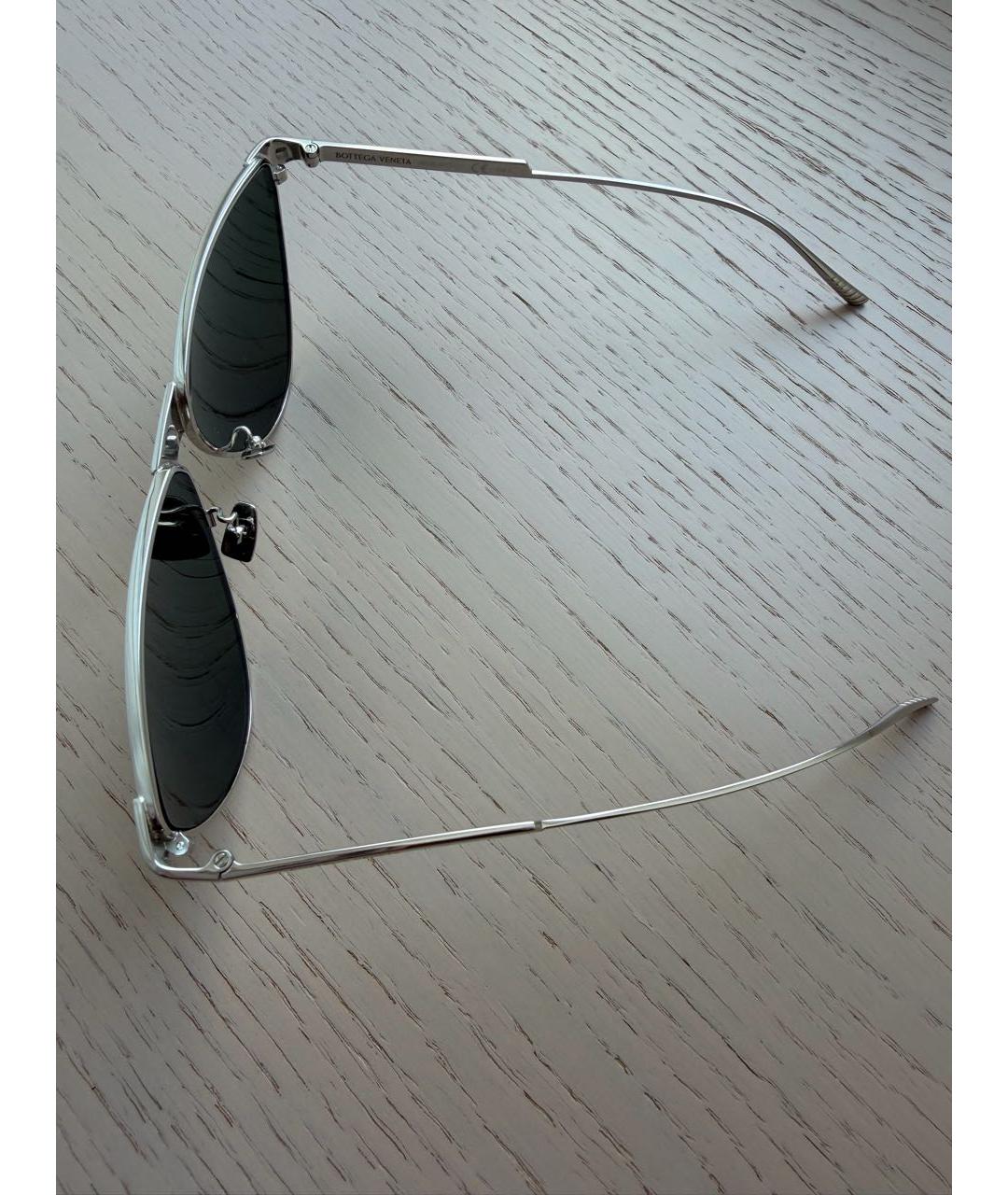 BOTTEGA VENETA Серебряные металлические солнцезащитные очки, фото 6