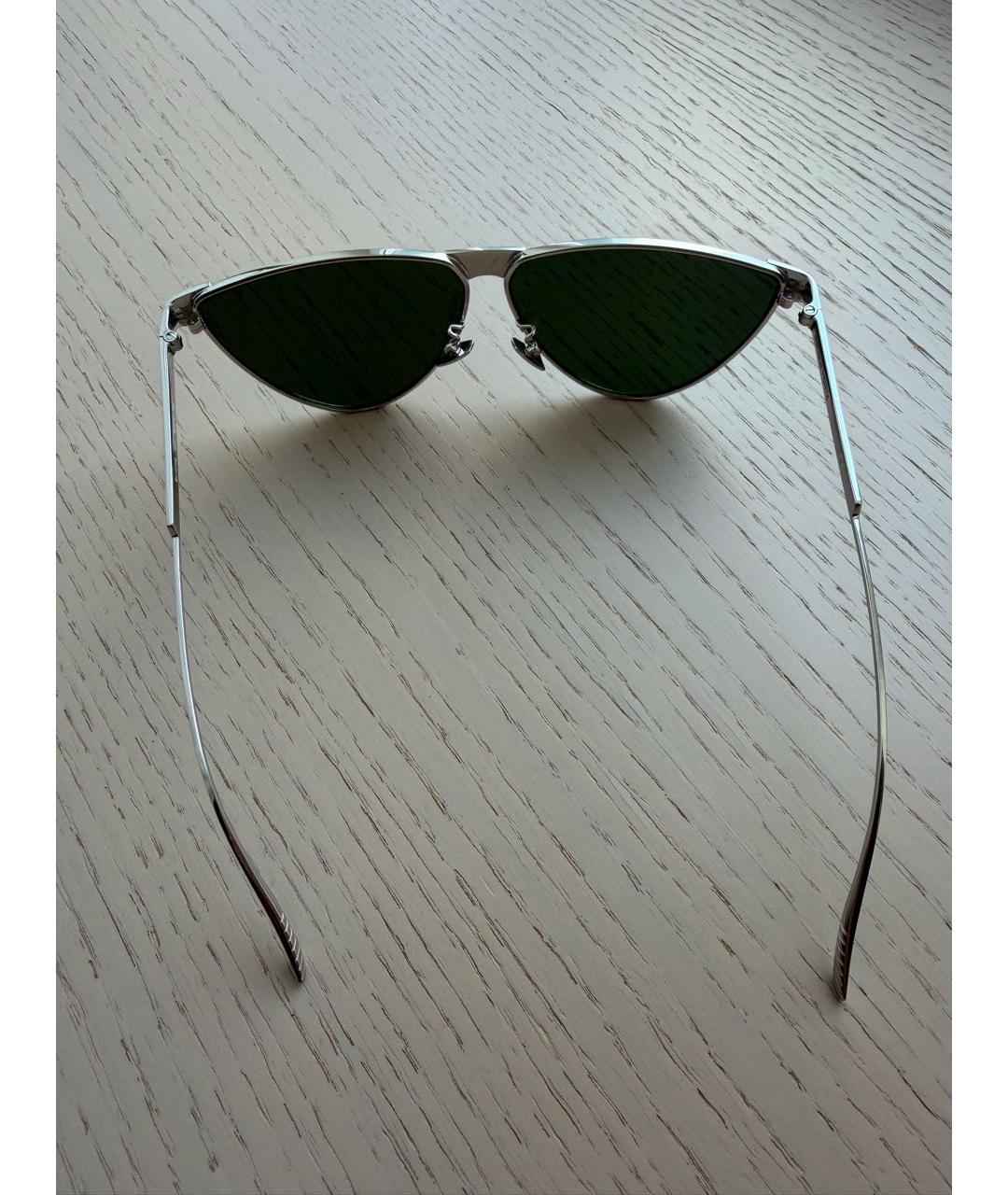 BOTTEGA VENETA Серебряные металлические солнцезащитные очки, фото 3