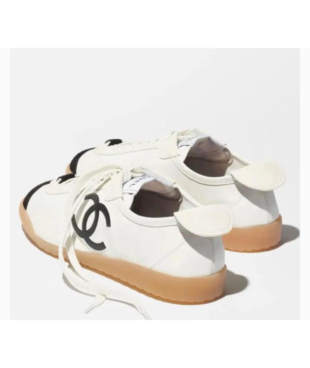 CHANEL Белые кожаные кеды, фото 3