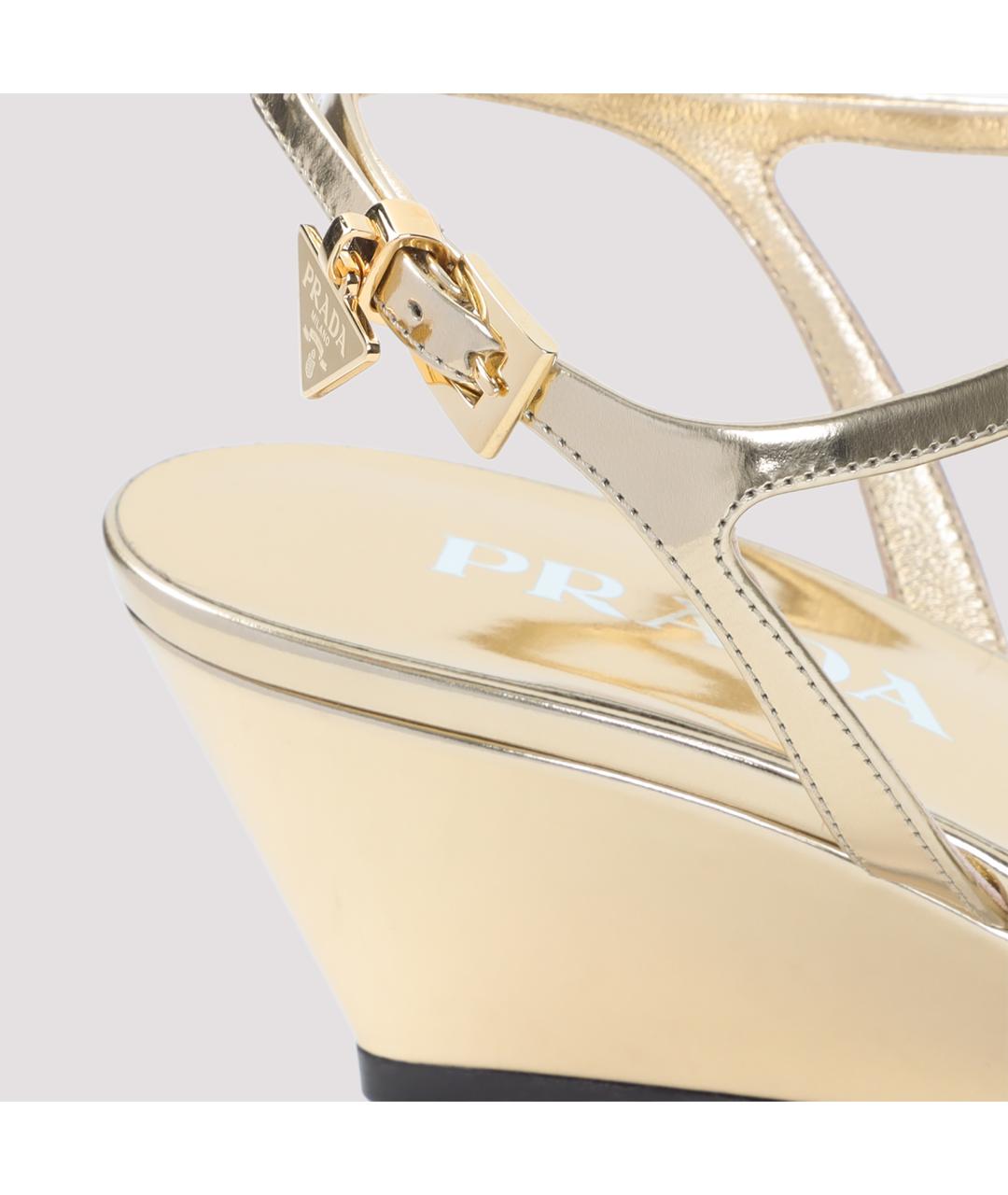 PRADA Золотые кожаные босоножки, фото 6