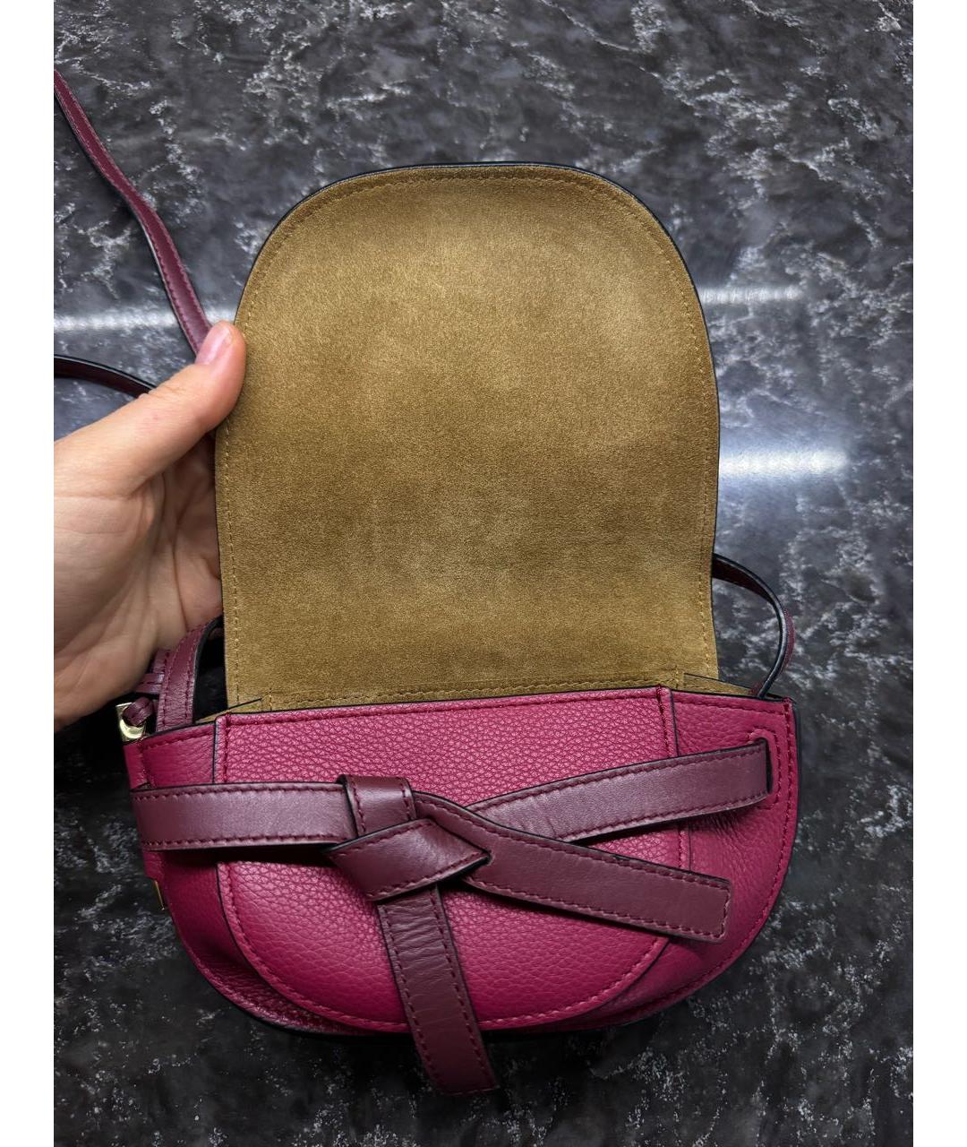 LOEWE Бордовая кожаная сумка через плечо, фото 4