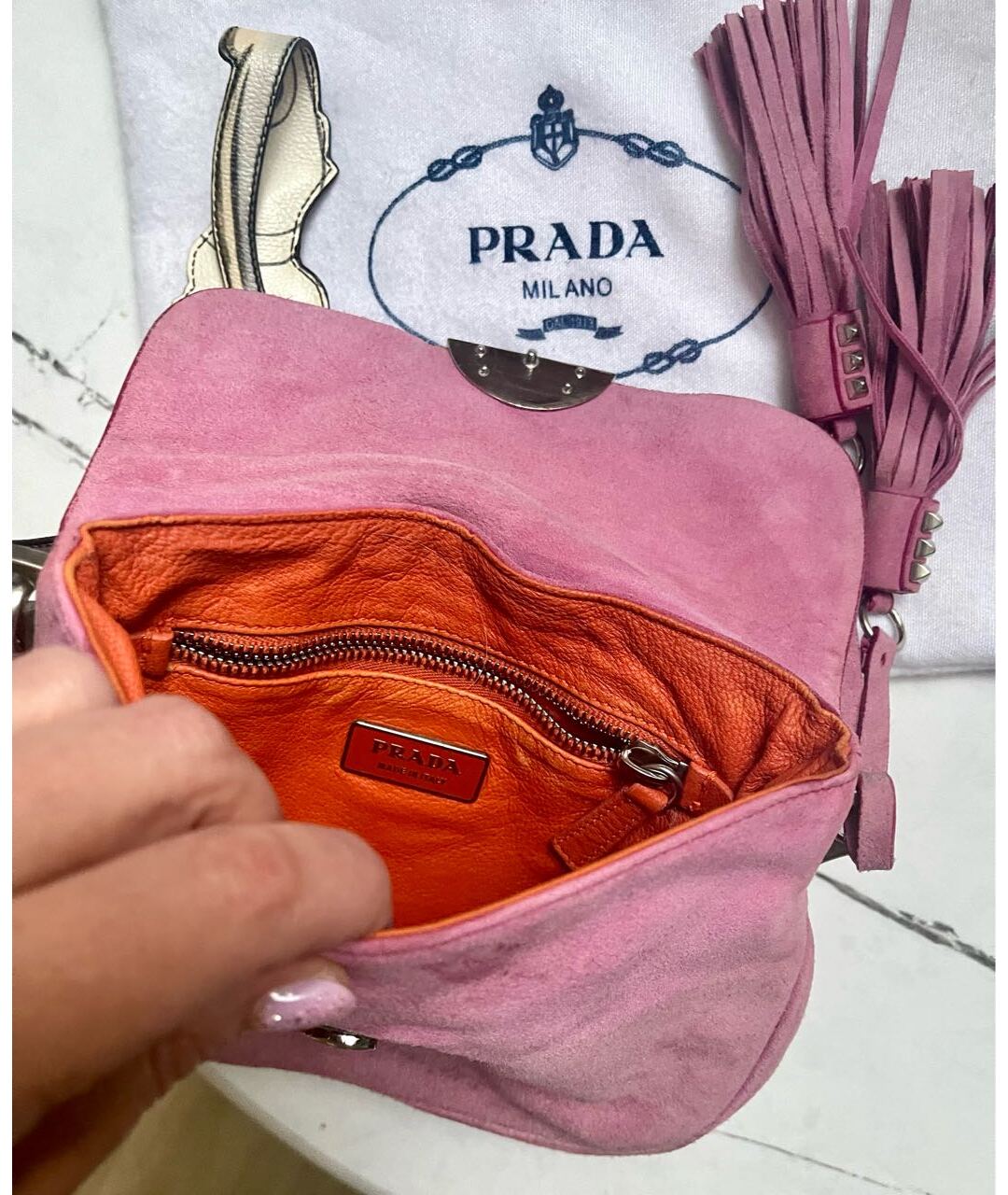PRADA Розовая замшевая сумка с короткими ручками, фото 4
