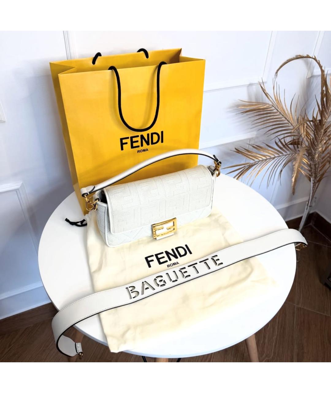 FENDI Белая сумка через плечо, фото 3