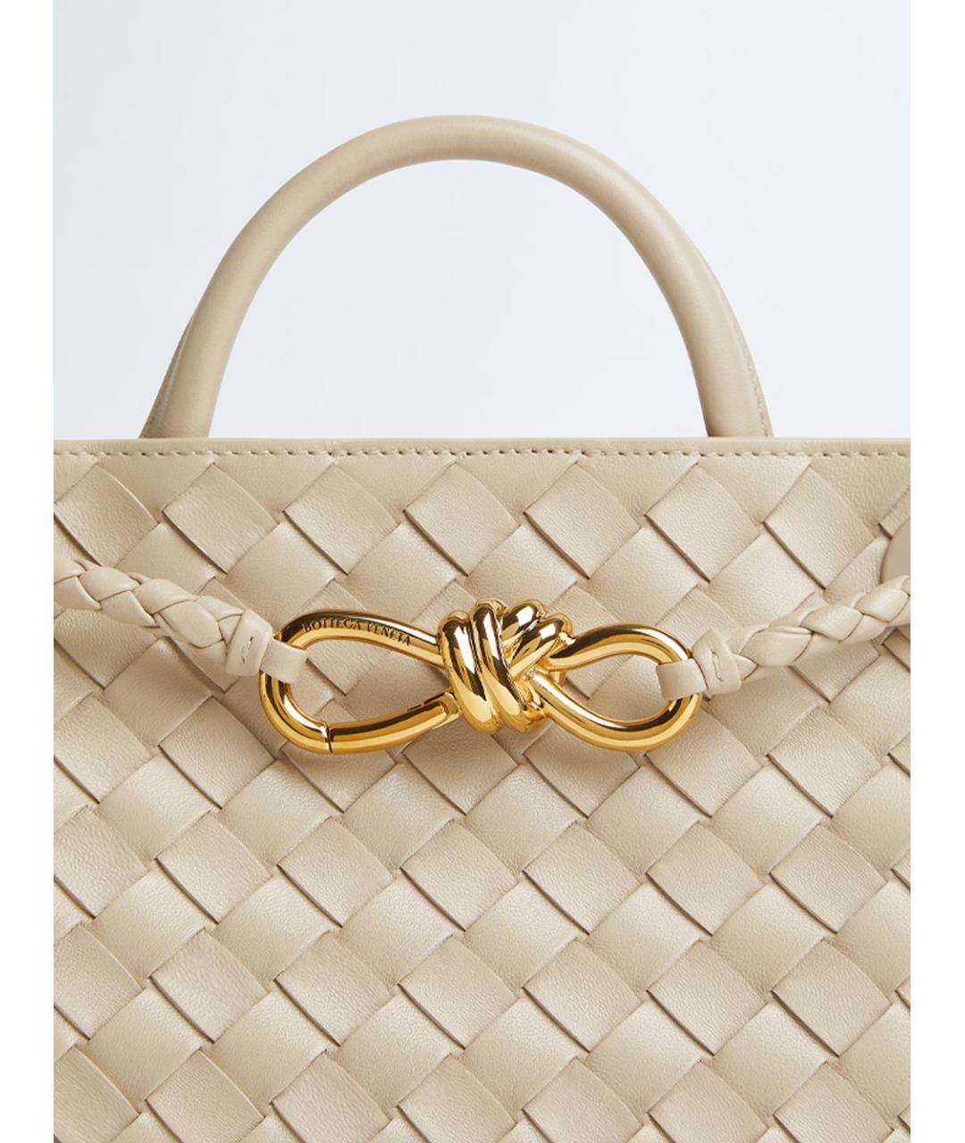 BOTTEGA VENETA Бежевая кожаная сумка с короткими ручками, фото 5