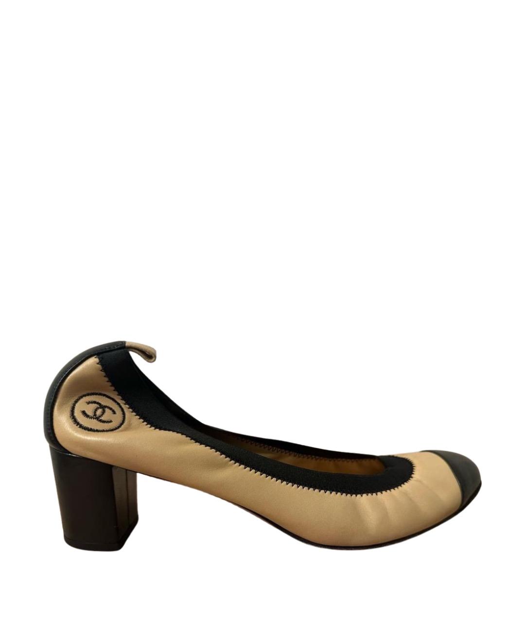 CHANEL Бежевые кожаные туфли, фото 1