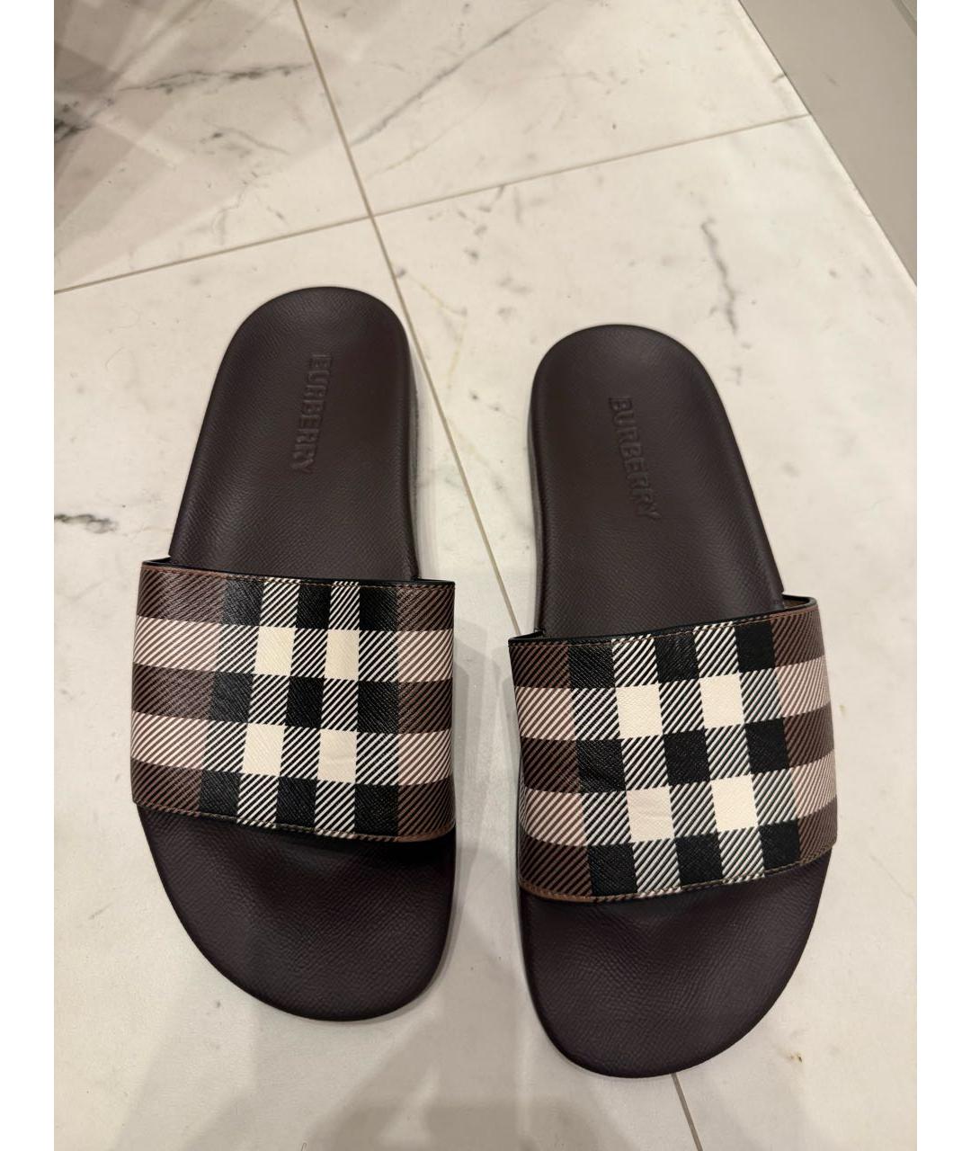 BURBERRY Коричневые шлепанцы из искусственной кожи, фото 3