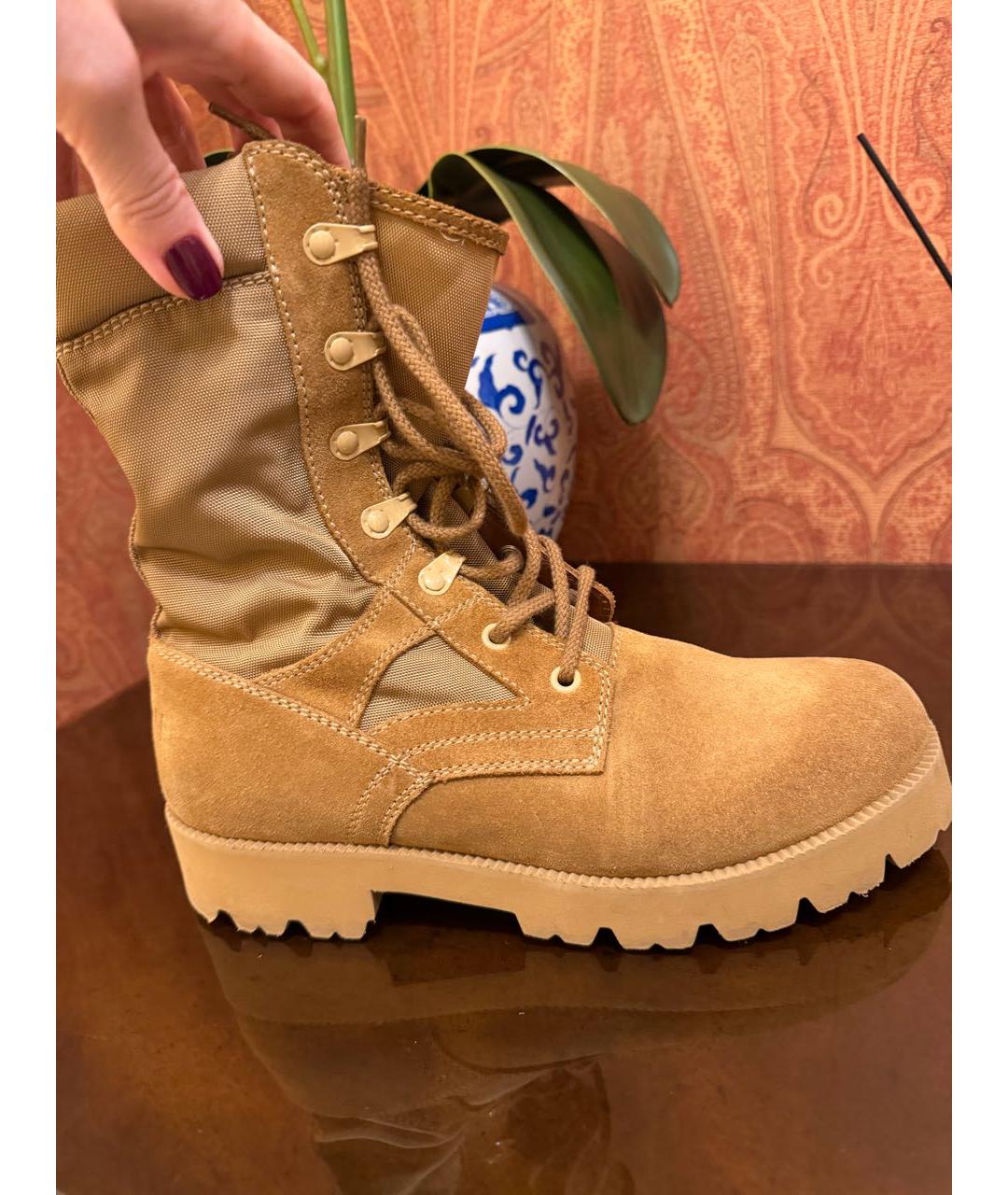 CELINE Бежевые замшевые ботинки, фото 5