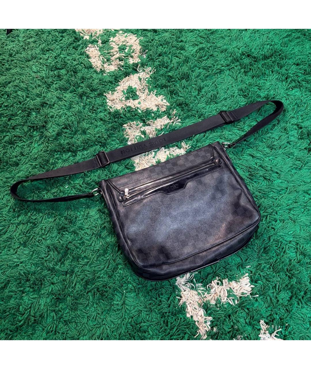 LOUIS VUITTON Черная сумка на плечо, фото 2