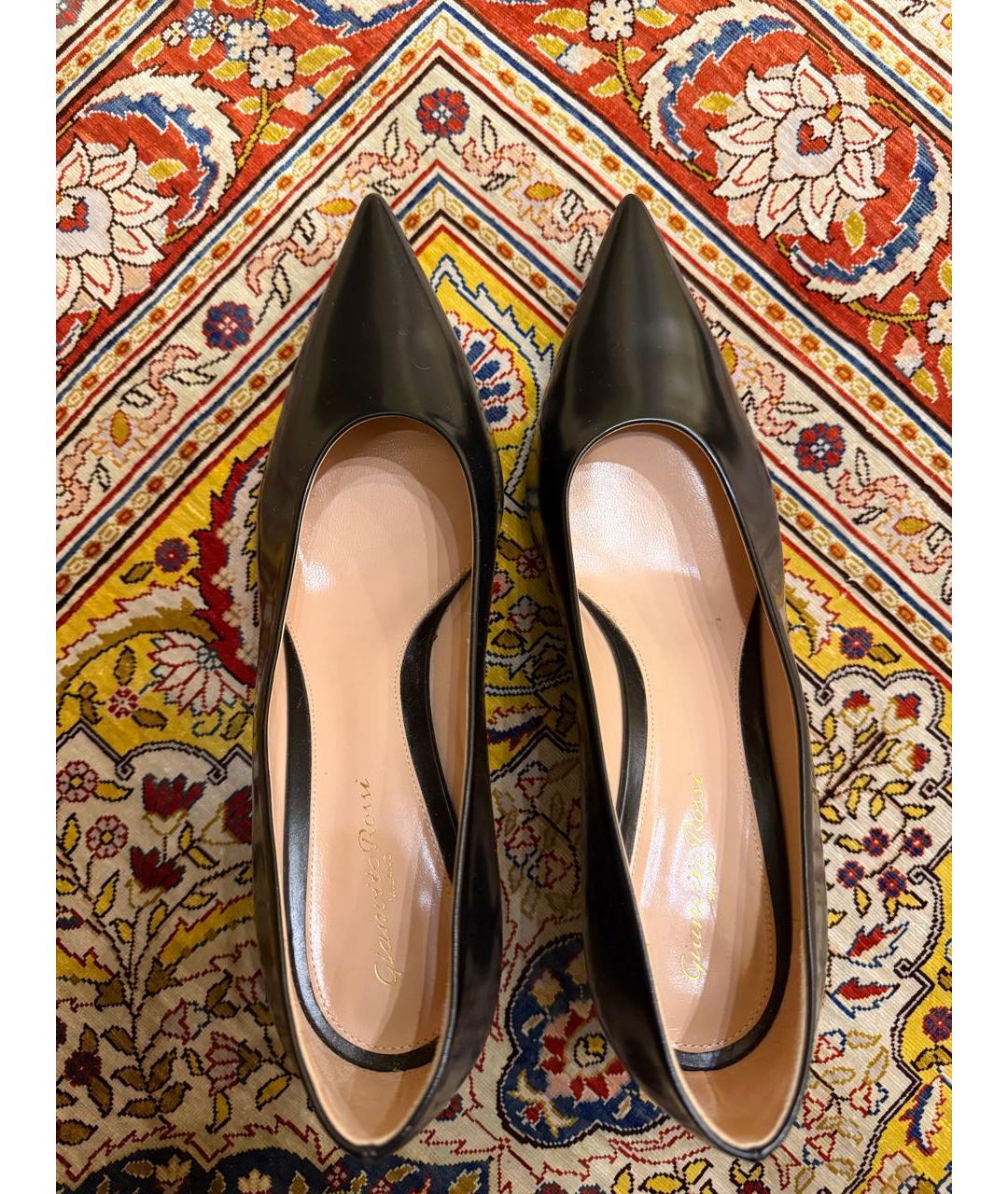 GIANVITO ROSSI Черные кожаные лодочки на низком каблуке, фото 3