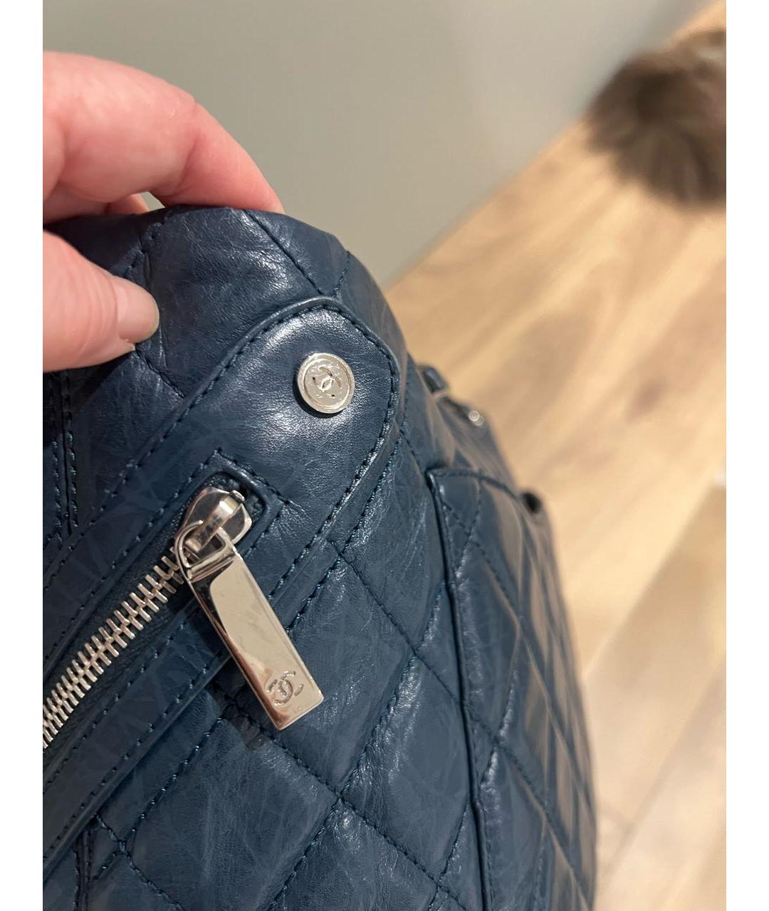 CHANEL Темно-синяя кожаная сумка тоут, фото 4