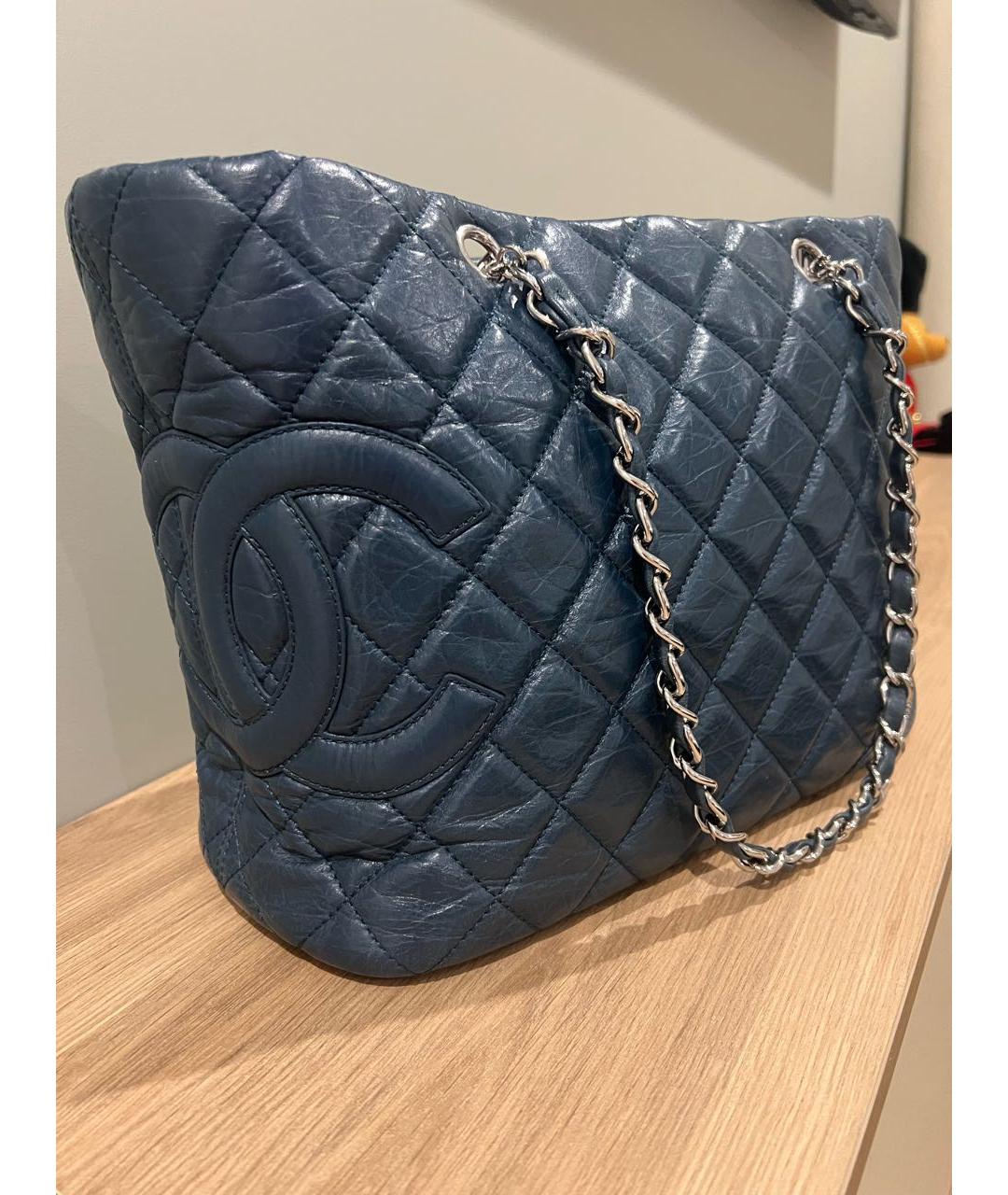 CHANEL Темно-синяя кожаная сумка тоут, фото 2