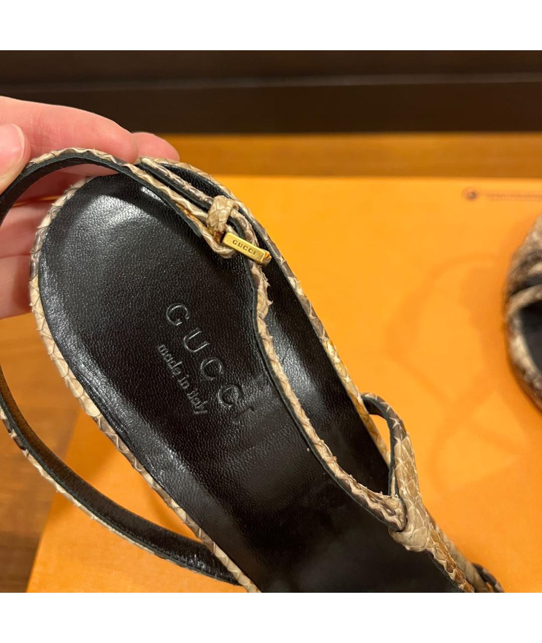 GUCCI Бежевые босоножки из экзотической кожи, фото 6